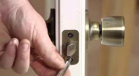 City Locksmith Store Satellite Beach, FL 321-336-7013 - 16-Emergency-Locksmith-Opening